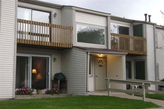 Building Photo - 219 Watkins Pl