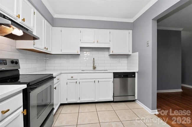 Building Photo - 6510 Clavell Ln
