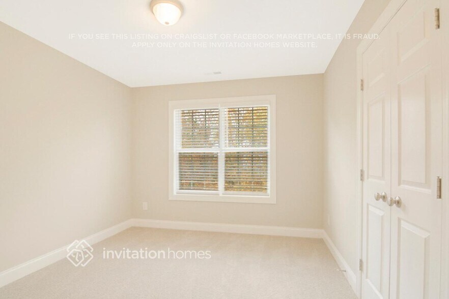 Building Photo - 460 Texanna Way