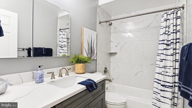 Building Photo - 8352 Forrester Blvd