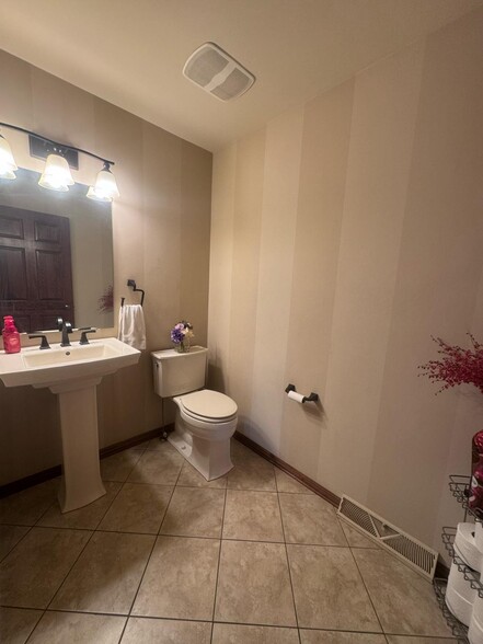 Half Bathroom Main Level - 144 Swiss Meadow Ln