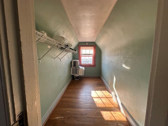 Building Photo - 314 Langhorne Ln