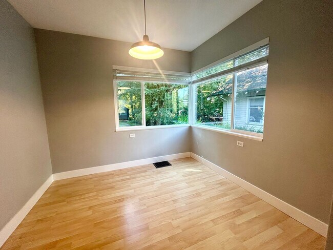 Building Photo - Rainier Beach Home