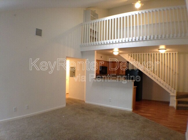 Building Photo - 8760 Corona St