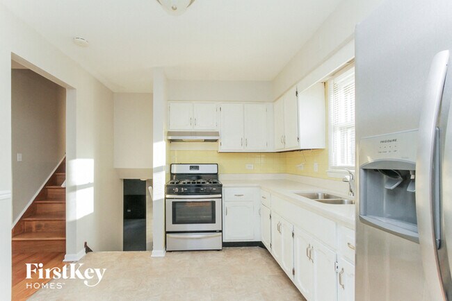 Building Photo - 16100 Michigan Ave