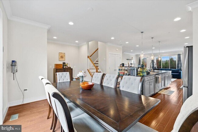 Building Photo - 4902 Trail Vista Ln