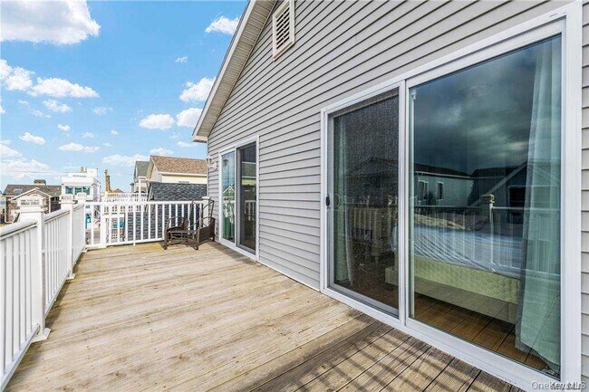 Building Photo - 98 Nebraska St