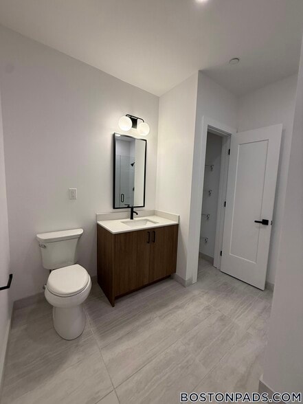 Building Photo - 199 Gardner St