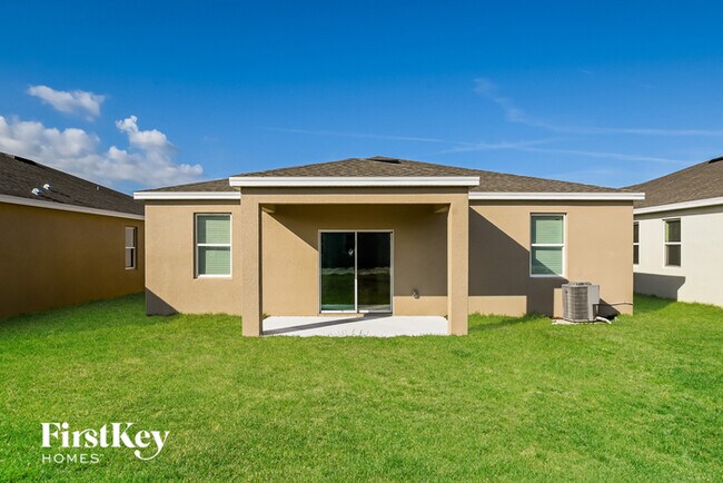 Building Photo - 315 Corbel Ln