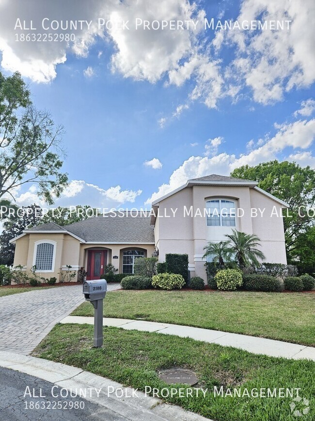 Building Photo - Wonderful 5 Bedroom Home with Screened-In ...