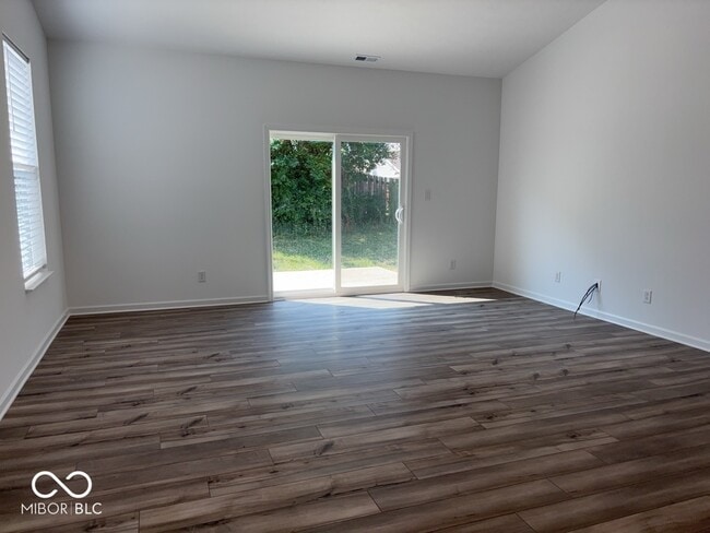Building Photo - 821 Oyster Bay Dr