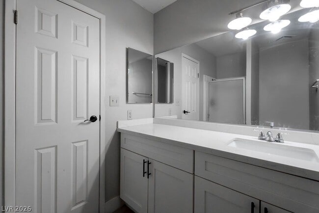 Building Photo - 1501 Living Desert Dr