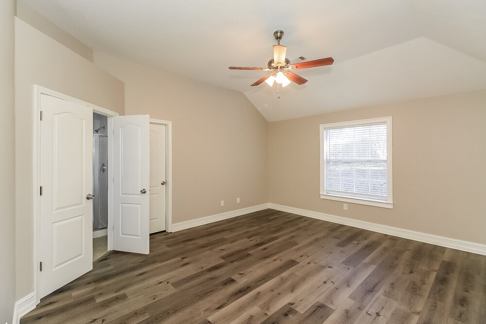 Building Photo - 93 Gleneagles Way