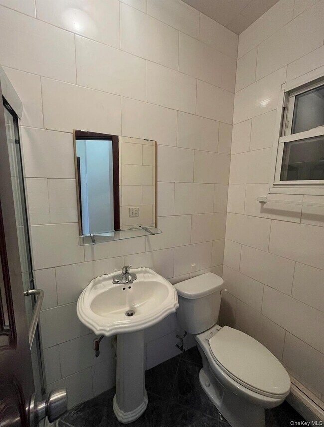 Building Photo - 50 Main St