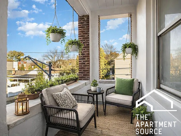 Building Photo - 3749 W School St