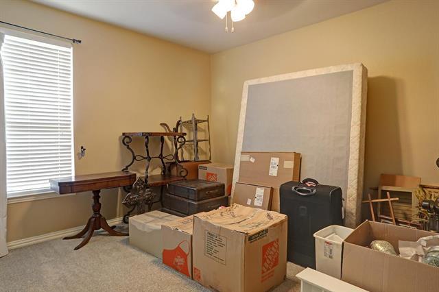Building Photo - 7216 Pheasant Ct