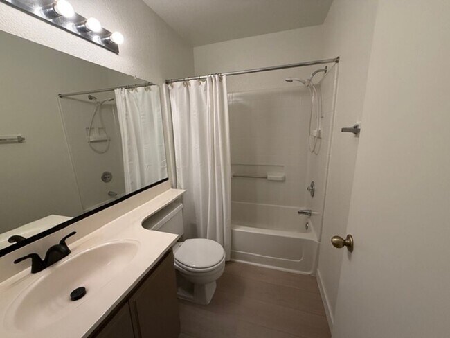 Building Photo - Home for Rent in West Sacramento – Southport Area