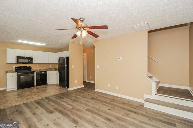 Building Photo - 108 Cobblestone Dr