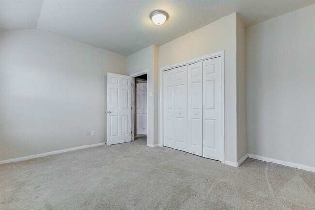 Building Photo - 7638 Alum Ln