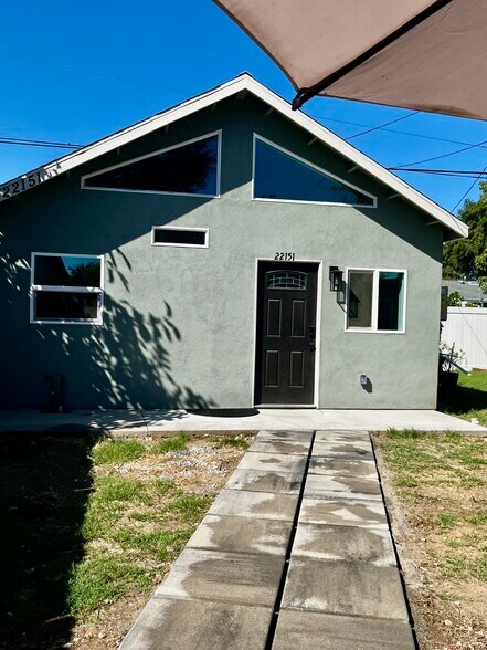 Building Photo - 22149 Cohasset St