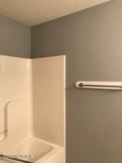 Building Photo - 107 Live Oak Dr