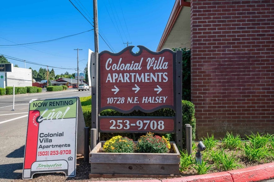 Primary Photo - Colonial Villa Apartments