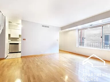 Building Photo - 744 W Gordon Terrace