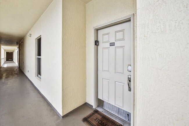 Building Photo - 8715 Surf Dr