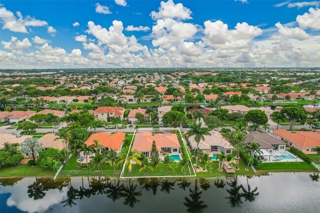 Building Photo - 16418 NW 14th St