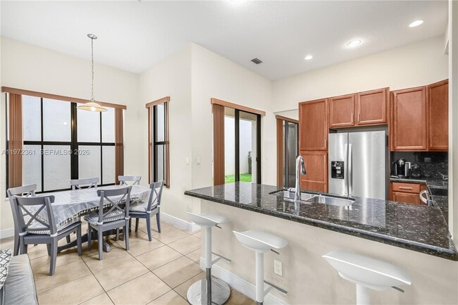 Building Photo - 3700 NW 84th Way