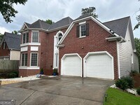 Building Photo - 403 Smithfield Ct SE