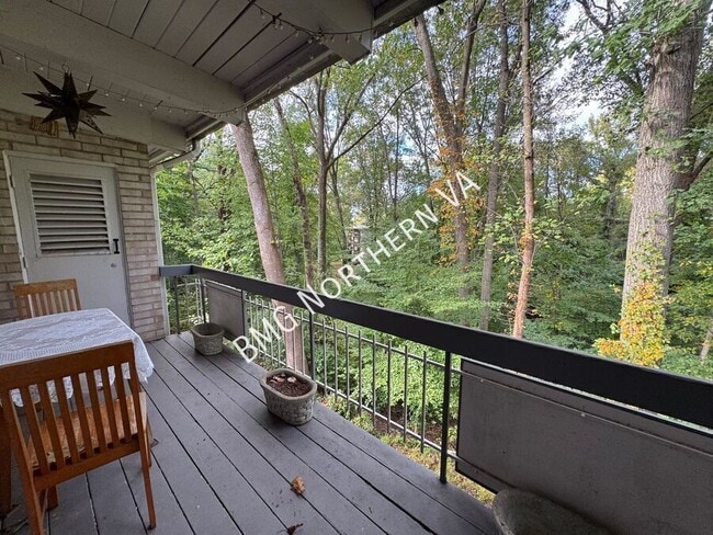 Building Photo - 7740 Donnybrook Ct