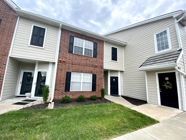 Building Photo - 11600 Tomahawk Creek Pkwy