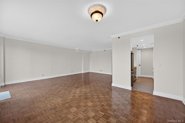 Building Photo - 111 Cherry Valley Ave