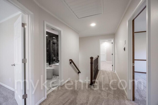 Building Photo - 12012 Ensley Ln