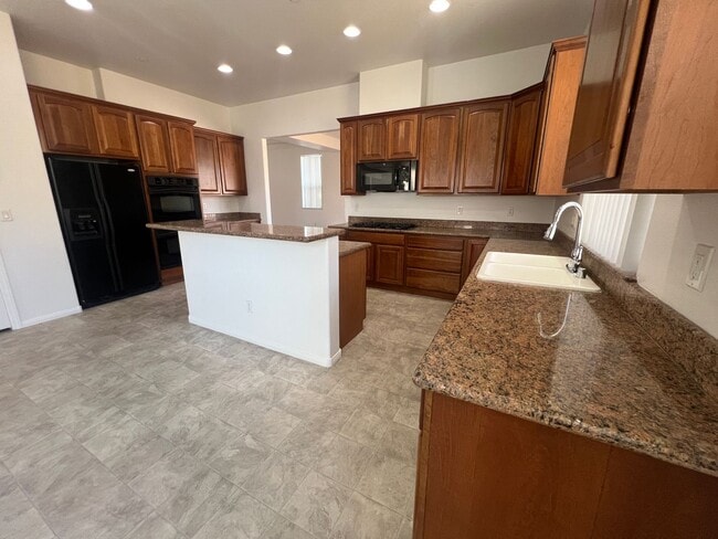 Building Photo - OVER 4000 SQ. FT. EXECUTIVE HOME IN GATED COMMUNITY
