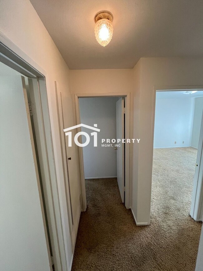 Building Photo - Spacious 3-Bedroom Home Near the Beach — Santa Barbara Shores