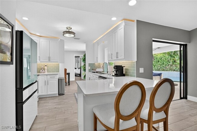 Building Photo - 5270 Berkeley Dr