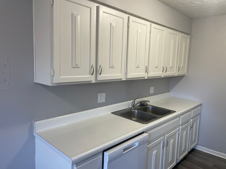 Interior Photo - Juniper Gardens