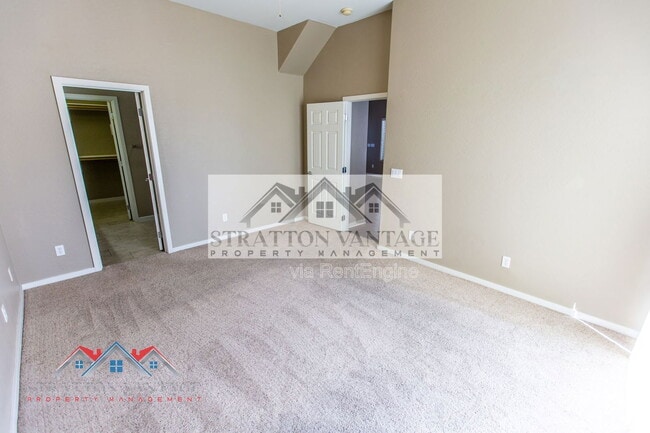 Building Photo - 544 N Alma School Rd