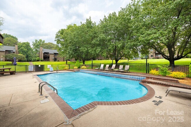 Building Photo - 712 Mallard Head Pl