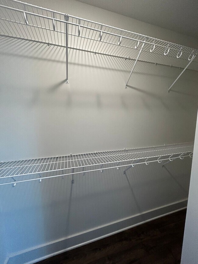 Building Photo - Welcome to Mill Town! 3 Beds, 2.5 Baths, w...