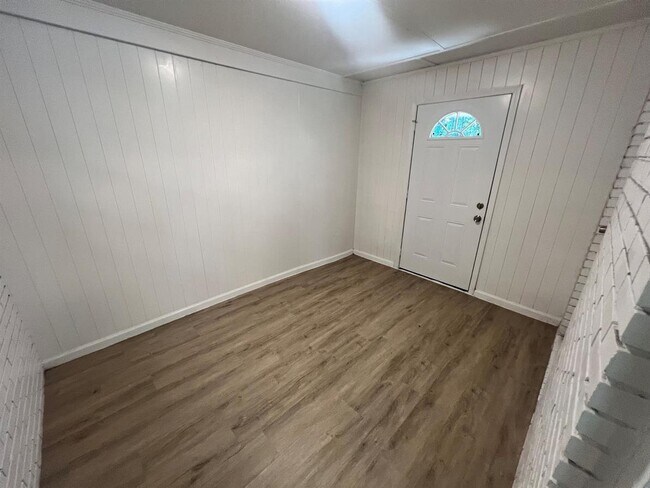 Building Photo - 4407 Pate Dr