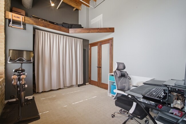 Building Photo - 417 S Jefferson St