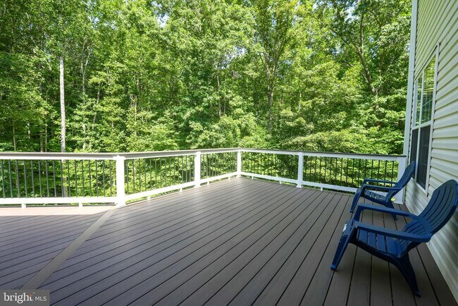 Building Photo - 47 Ridings Ln