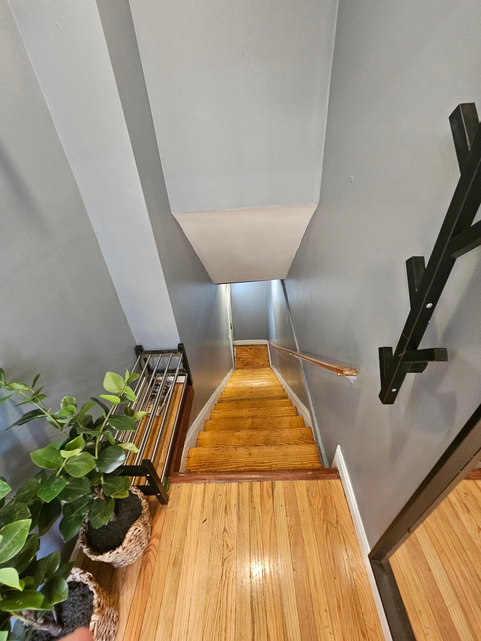 Building Photo - 5 River St