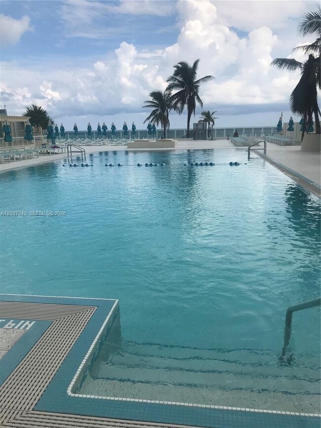 Building Photo - 2501 S Ocean Dr
