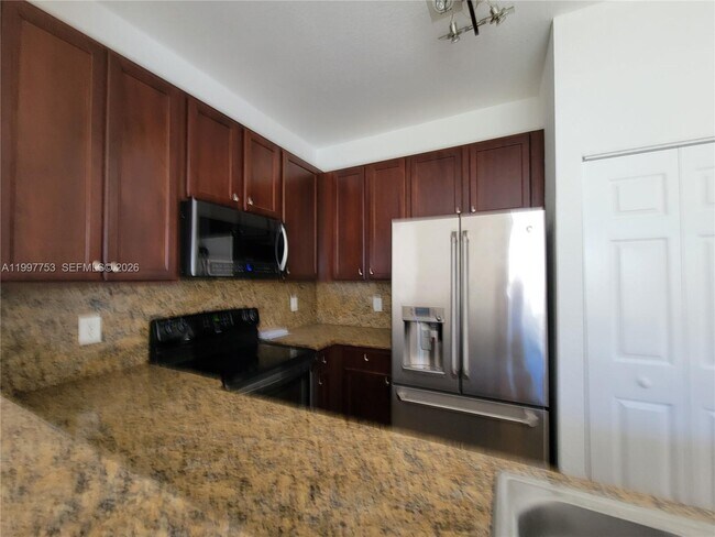 Building Photo - 8938 SW 19th St