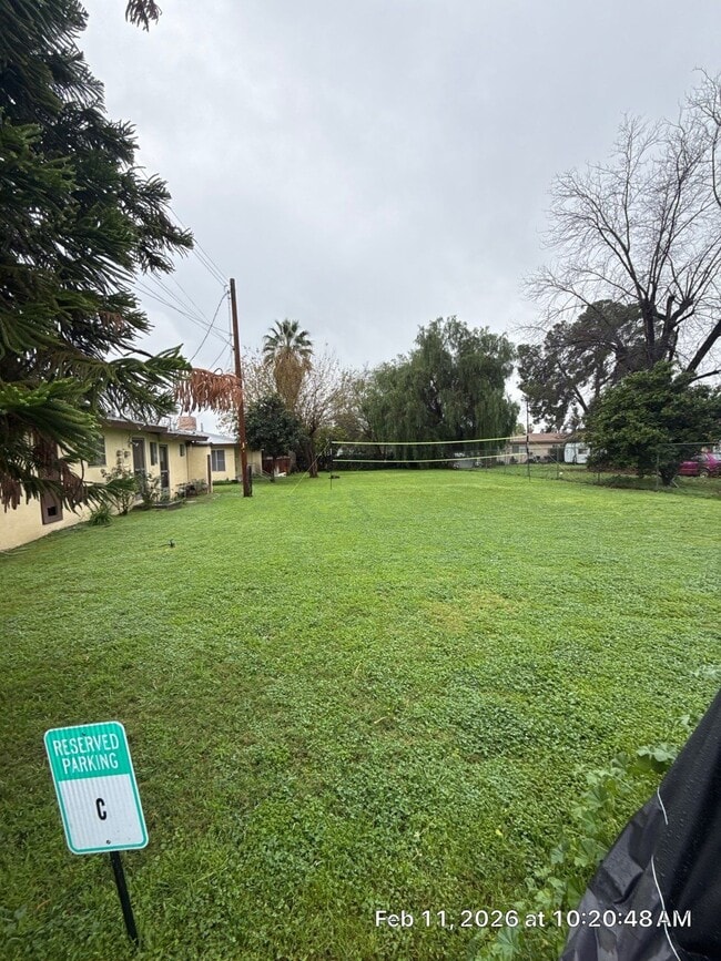 Building Photo - 955 W C St