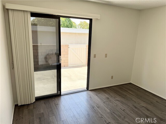 Building Photo - 8933 Modesto Cir